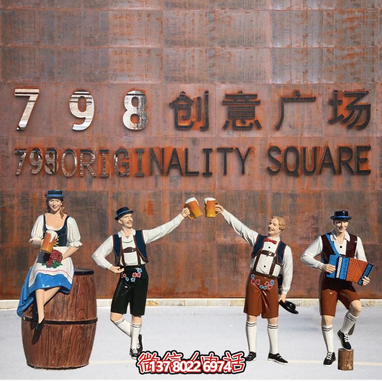 玻璃鋼雕塑——點綴廣場景觀，塑造優雅人物卡通