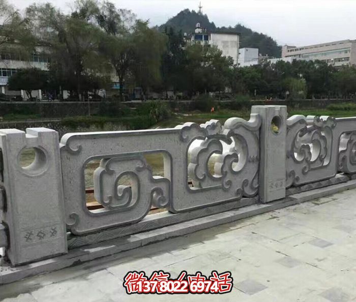 復古鏤空花紋欄桿，防護河道街邊青石