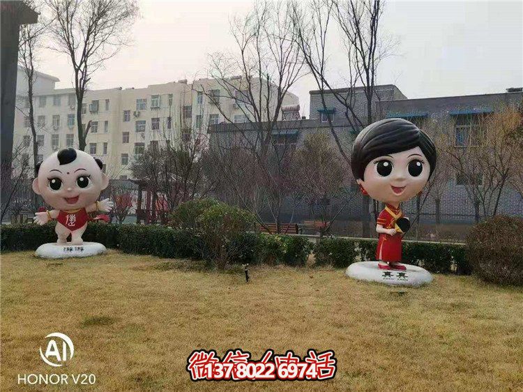 藝術(shù)玻璃鋼雕塑，點綴美麗園林景觀