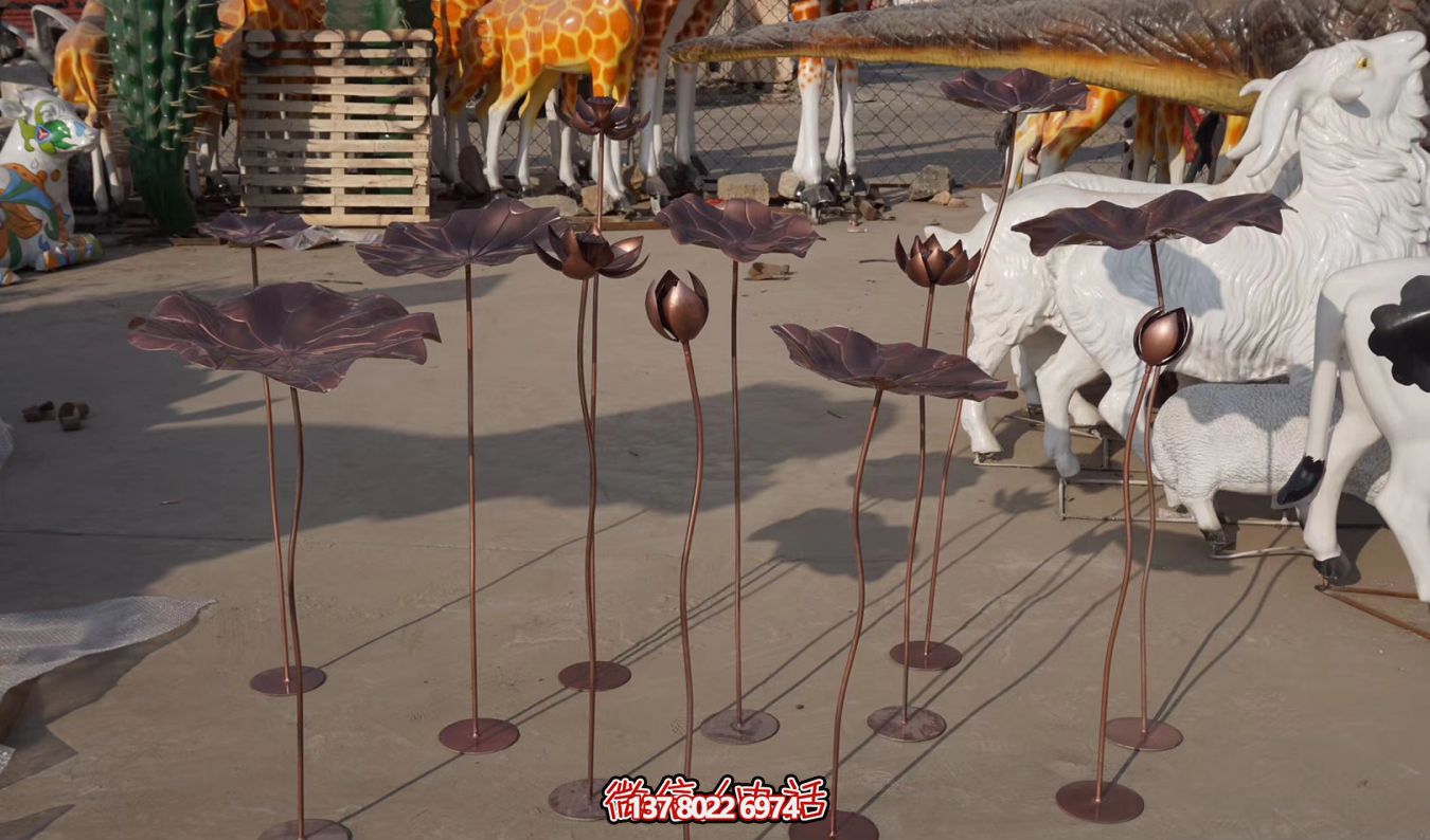 銅鑄荷花雕塑——藝術的創意廣場 銅鑄荷花雕塑——藝術的創意廣場